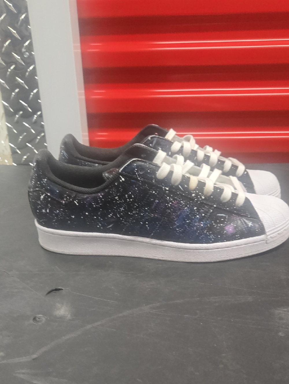 Adidas Galaxy Print Low-Top Sneakers - Black & White Men's Size 11 ***